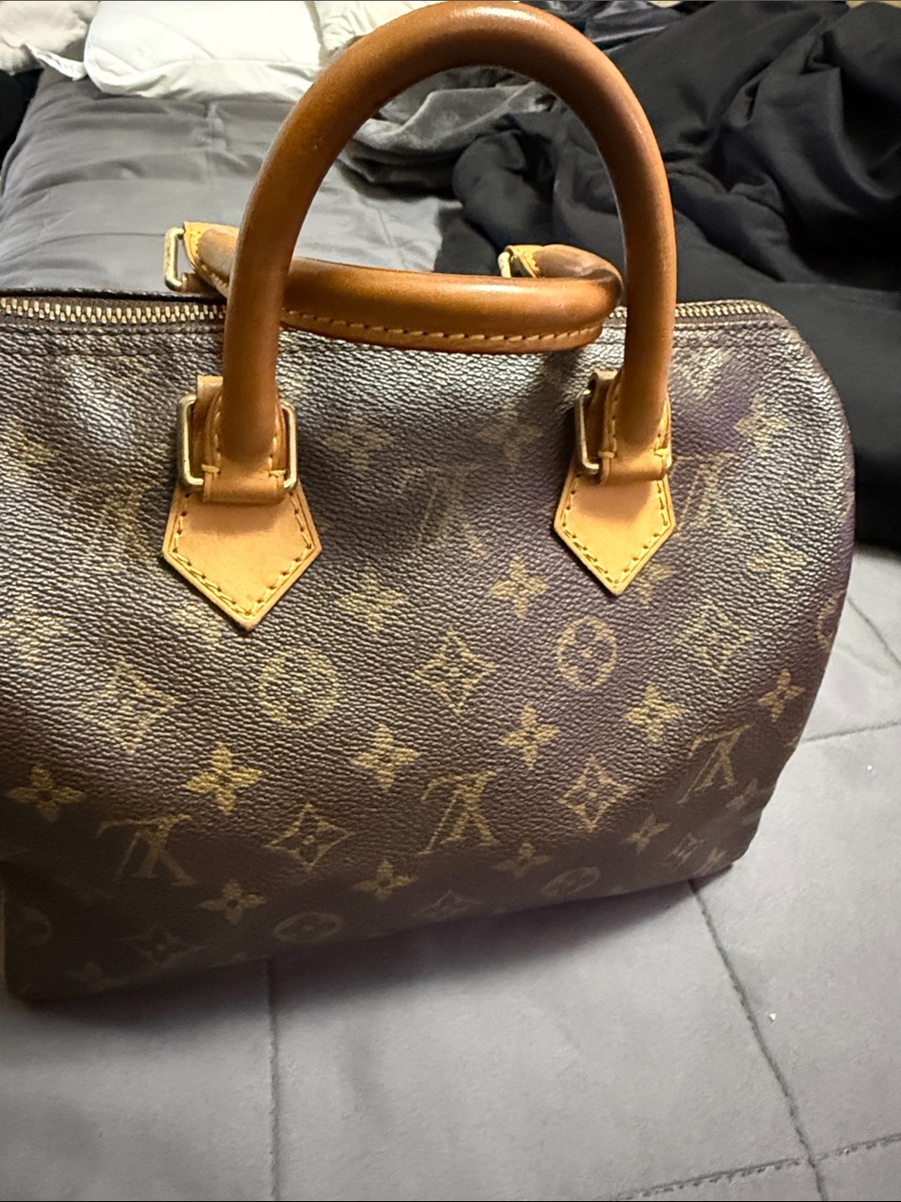 Louis Vuitton Monogram speedy 25 - Picture 12 of 14